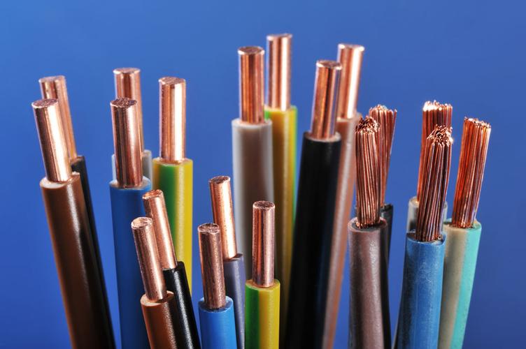 高清  关键词:铜芯电缆高清素材下载,铜芯电缆高清模板下载,电线电缆